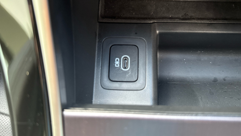 Land Rover Range Rover Evoque 2.0 D200 Edition 5dr Auto Diesel Hatchback